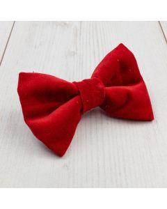 Albies Boutique Red Velvet Bow Tie in size medium