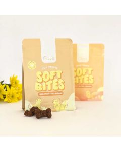 Gizzls Soft Bites Peanut Butter & Banana with treats 