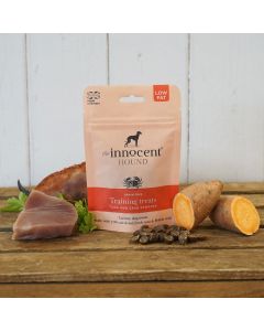 The Innocent Hound Training Treats, Tuna & Crab Rewards liefstyle 70g
